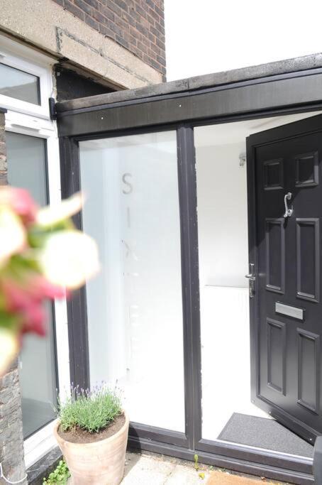 Light Filled Mid- Century 3 Bed Cottage In Dulwich London Exterior foto