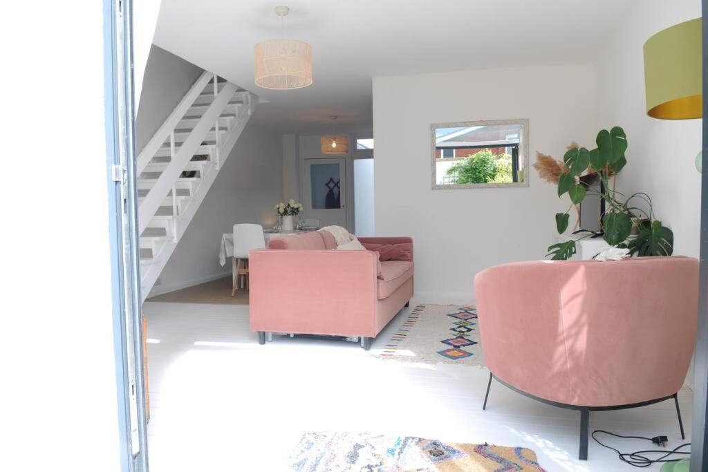 Light Filled Mid- Century 3 Bed Cottage In Dulwich London Exterior foto